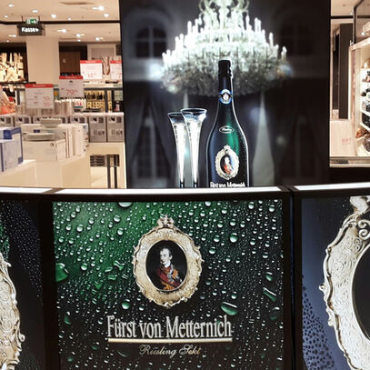 Leuchttheke, Leuchtresen