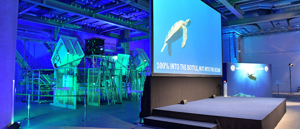 Fotowand, Werner+Mertz, Erdal, Frosch, Digifant, Werbetechnik, Wiesbaden, Bühnenrückwand