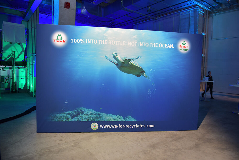 Fotowand, Werner+Mertz, Erdal, Frosch, Digifant, Werbetechnik, Wiesbaden