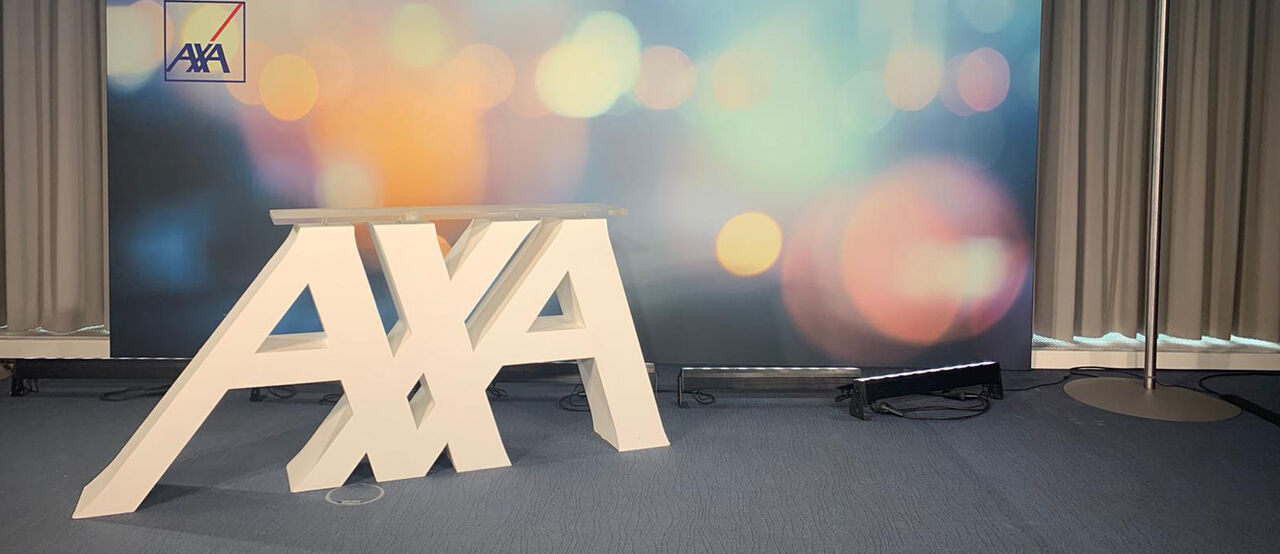 Bannerwerbung, AXA, Präsentationswand, 