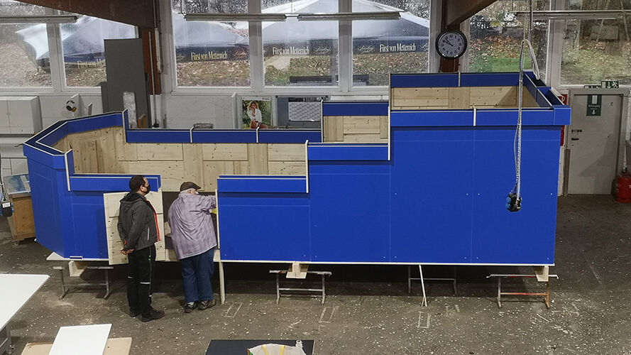 Produktion Fastnachtswagen, Carneval Club Wiesbaden, Schreinerei, Isingermerz