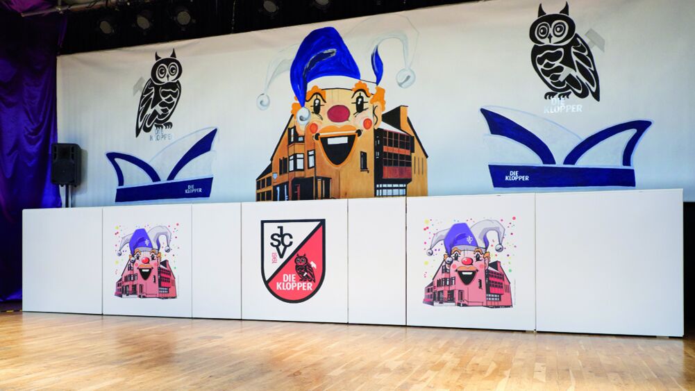 modularer Elferratstisch, Karnevalstisch, Elferrat, Karnevalsbühne