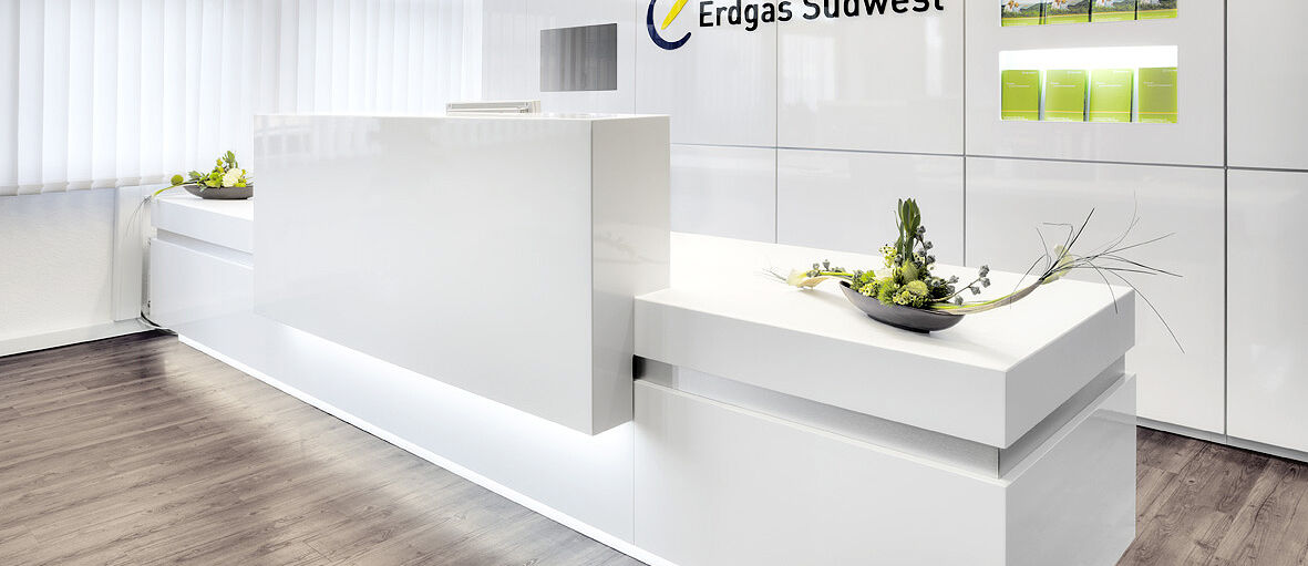 Erdgas Südwest, Thekenbau, Empfangstheke, Isingermerz, Werkstatt, Schreinerei, Empfangsbereich
